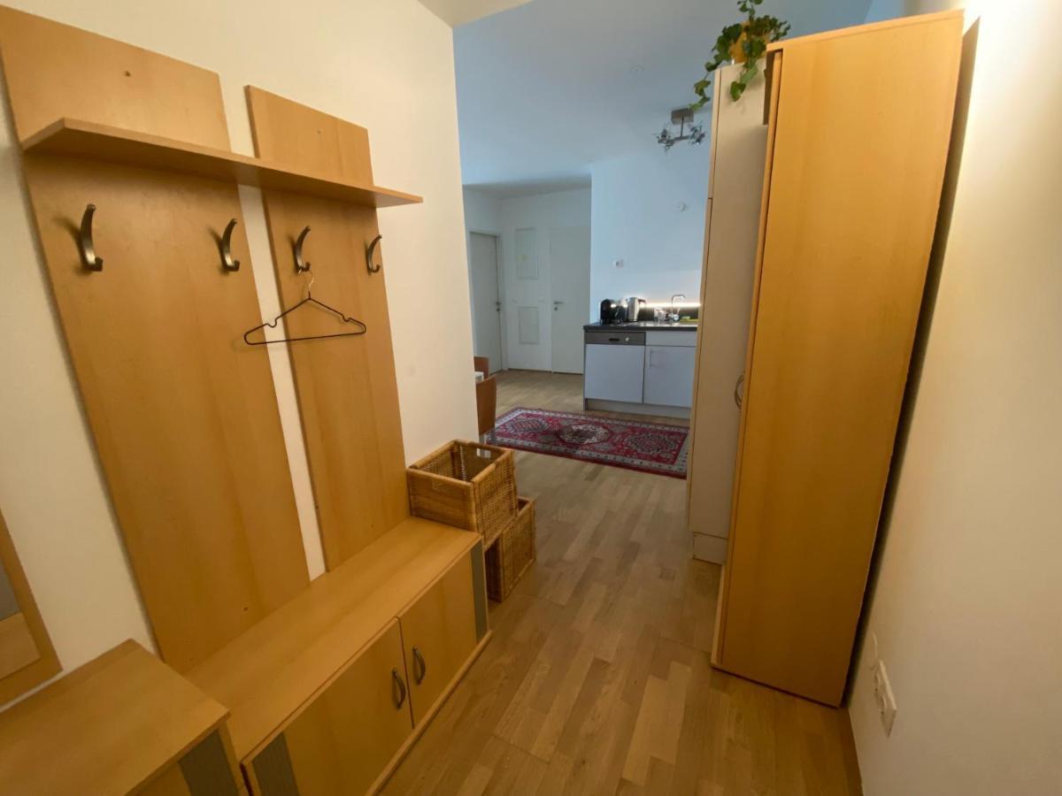 Apartment 9 Stops Away From City-Centre Bécs Kültér fotó